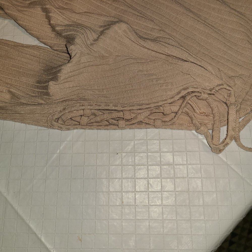 Shirt - Picture 2 of 2